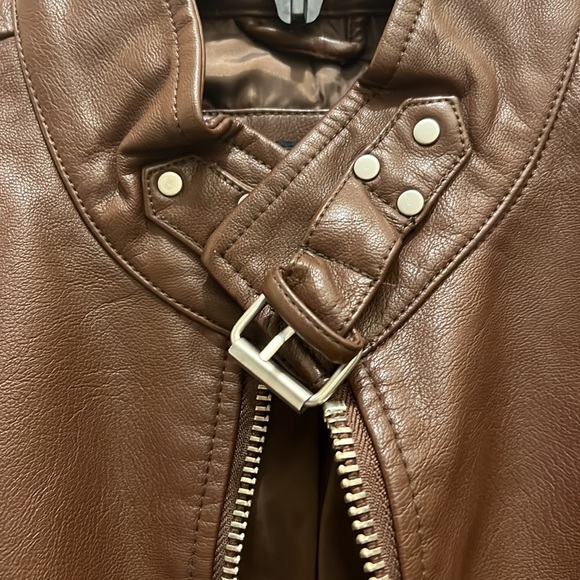Levis Faux-Leather Latch Collar Moto Racer Jacket - Picture 8 of 11